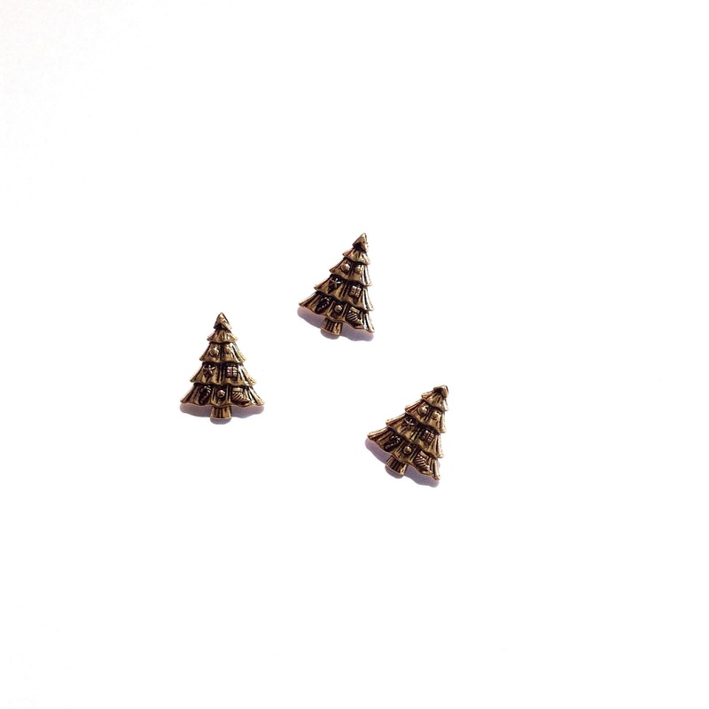 Shanked Christmas Tree Gold Button