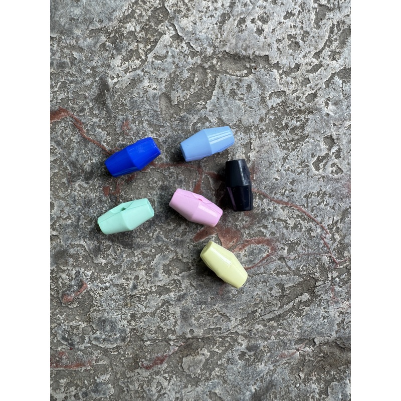 Toggle Shanked Button-Black & Red & Lilac & Baby Blue & Yellow & Pink & Bright Blue & Mint Green & Navy Blue-20 mm