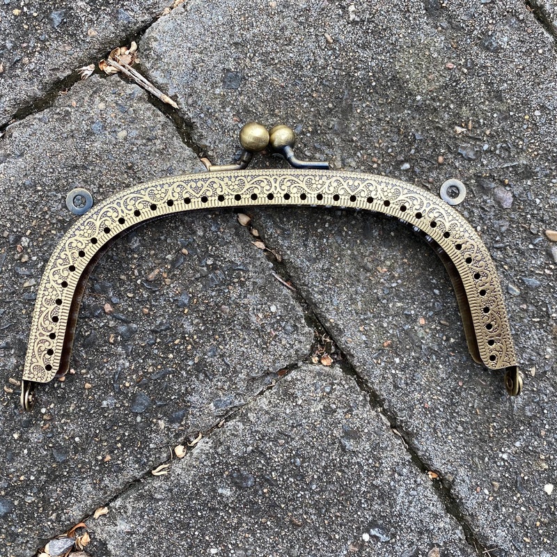 Purse Frame - antique gold 15cm