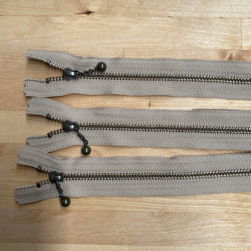11 1/2 Zipper Pack (3pcs) beige