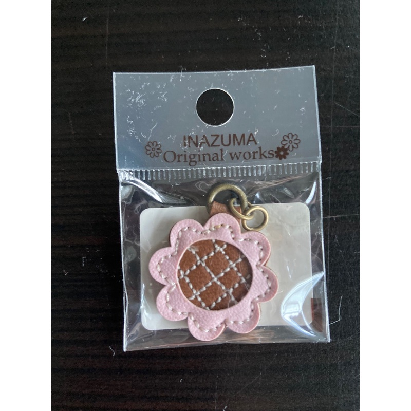 Zip Pull Light Pink Flower