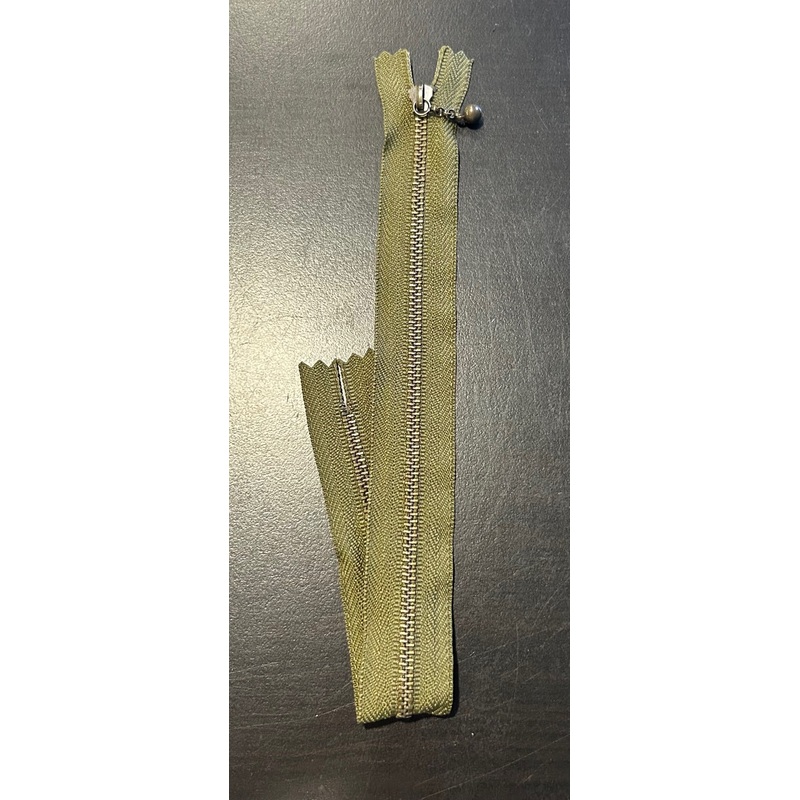 11 1/2 Moss Green Zipper