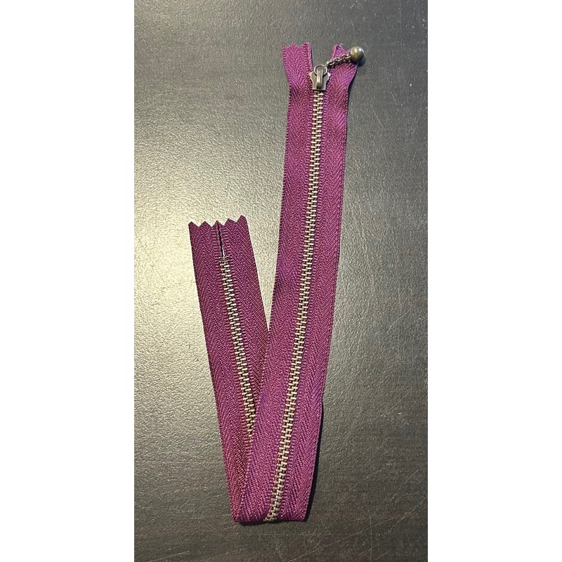 11 1/2 Purple Zipper