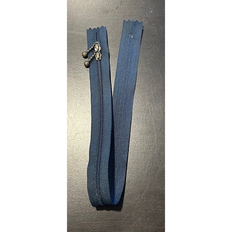 15 1/2 Mixed Double Ended Zipper - Navy Blue
