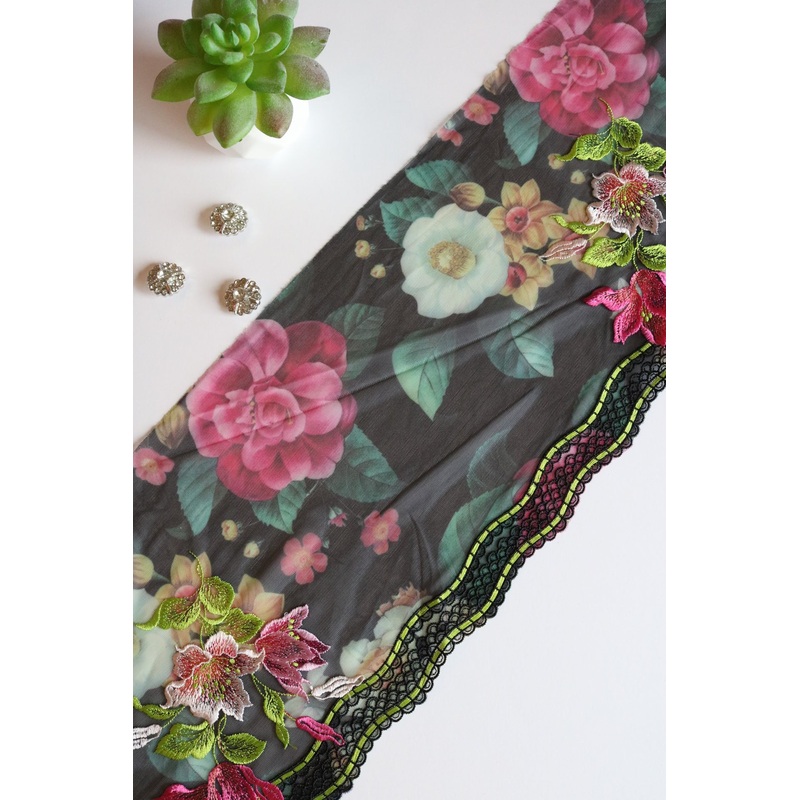 Fleur 6.75 Wide Embroidered Lace Trim