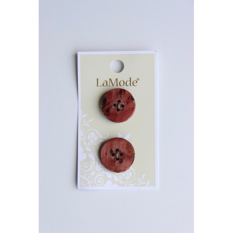 1/2 Red Wood Buttons | LaMode