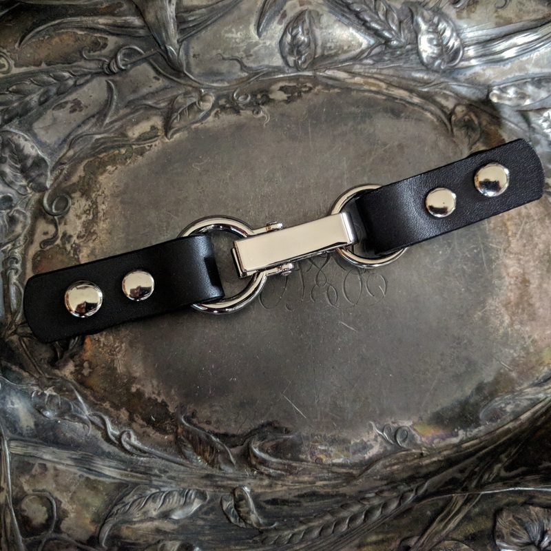 Jul - Cordoba Latch Closure-Black