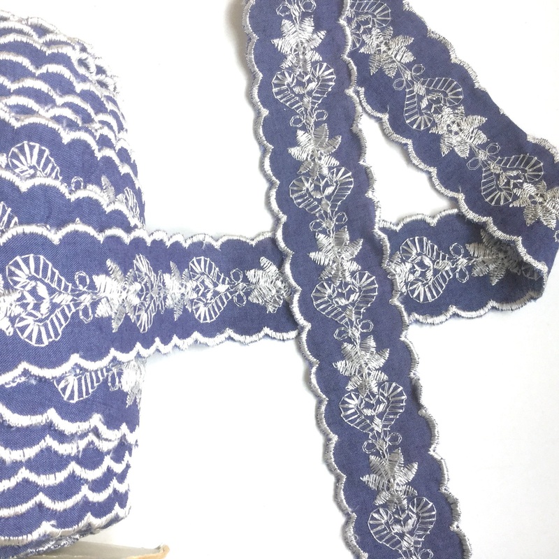 Embroidered Scalloped Linen Ribbon