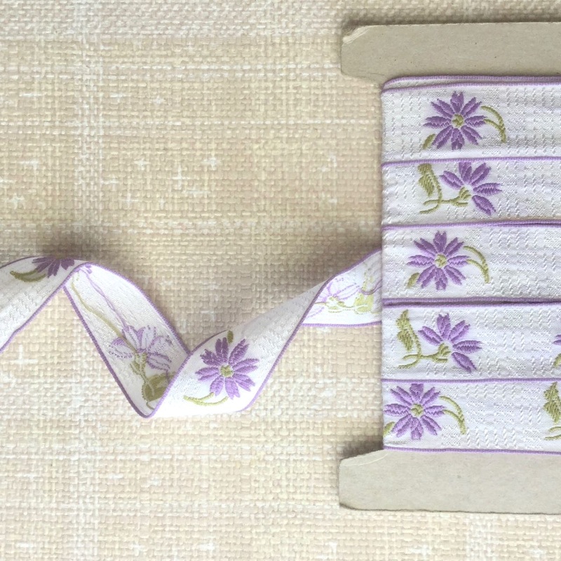 Vintage Embroidered Flower Ribbon