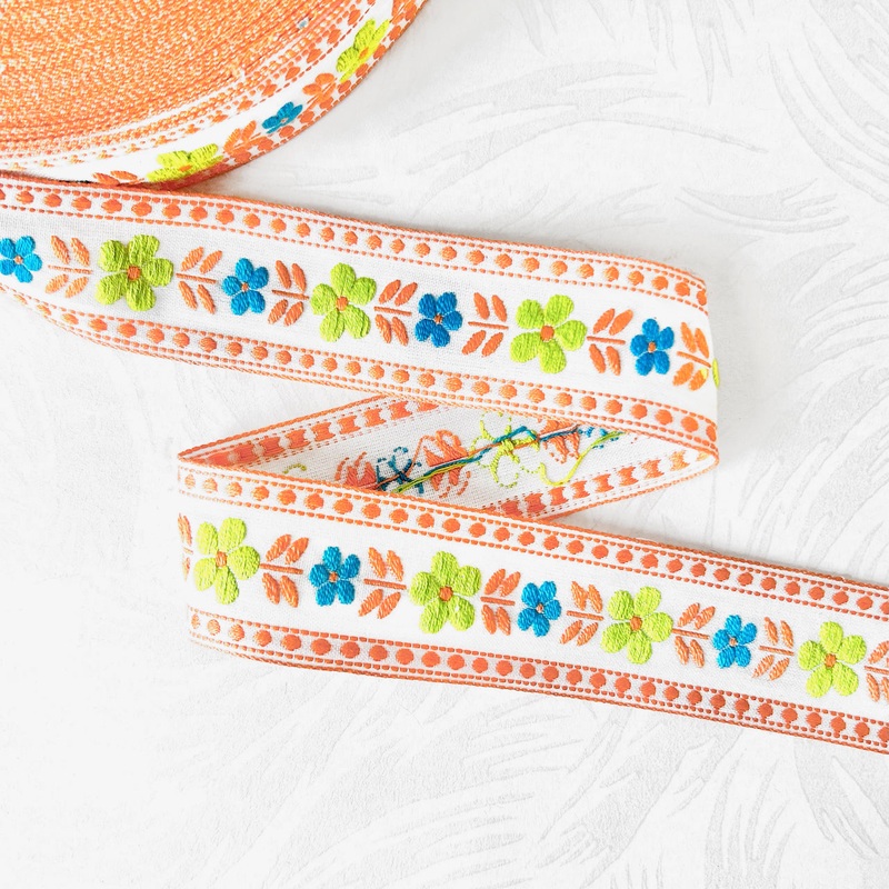 Embroidered Daisy Cotton Ribbon - Vintage