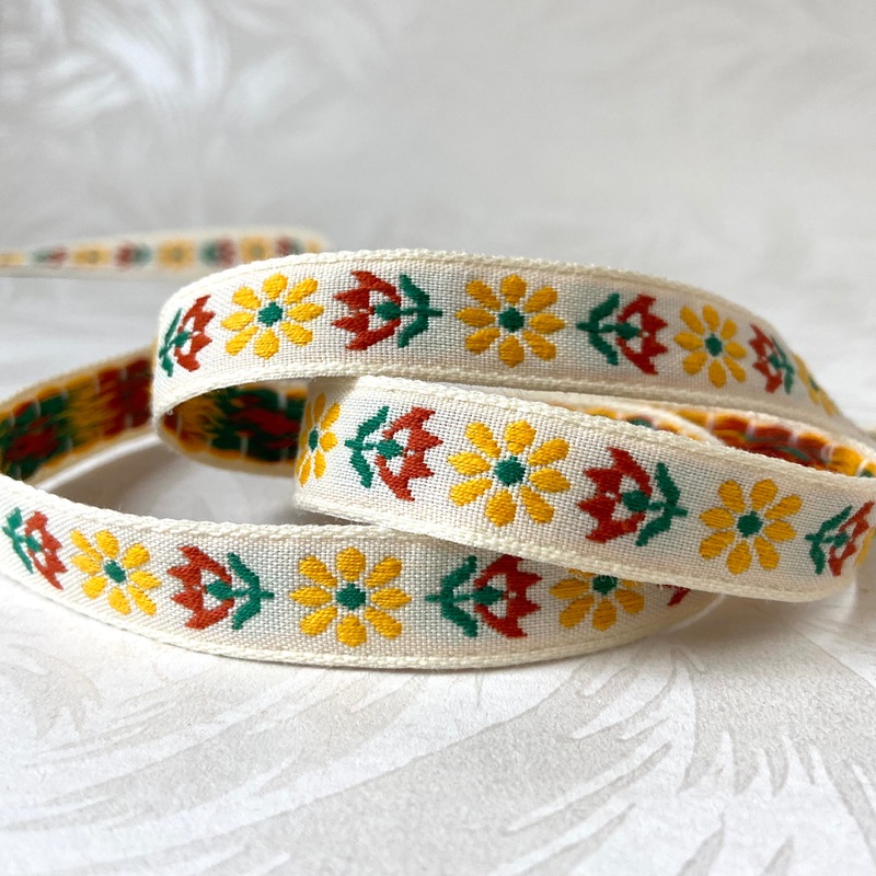 Floral Jacquard-Yellow & Rust on Cream