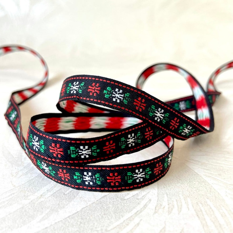 Narrow Snowflake Jacquard - Vintage