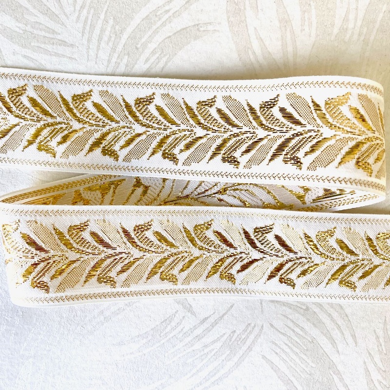 Metallic Leaf Jacquard-Gold