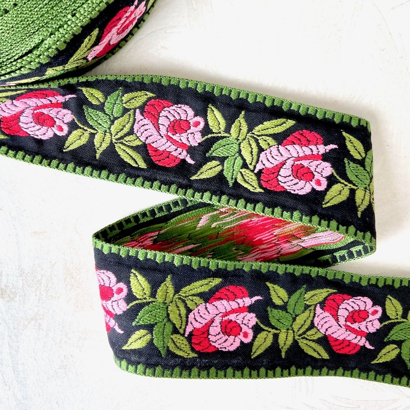 Rose w/Leaves Jacquard-Pink, Red on Black-By the Yard & 36 Yard Roll