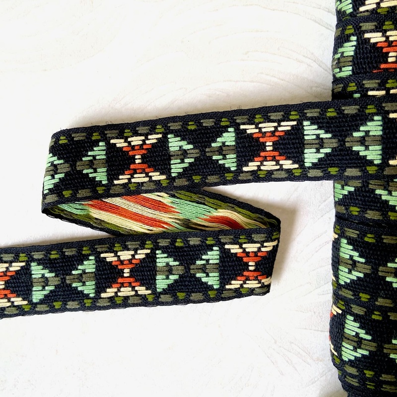 Arrow X Jacquard-Mint, Olive, Rust, Cream on Black