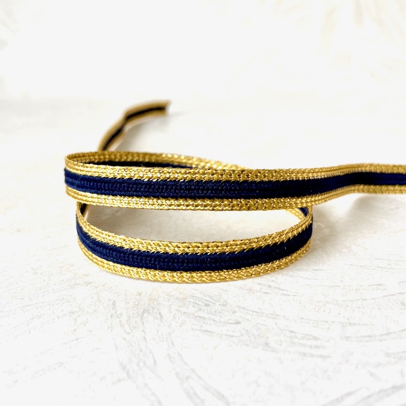 Flat Braid with Metallic Gold Edges