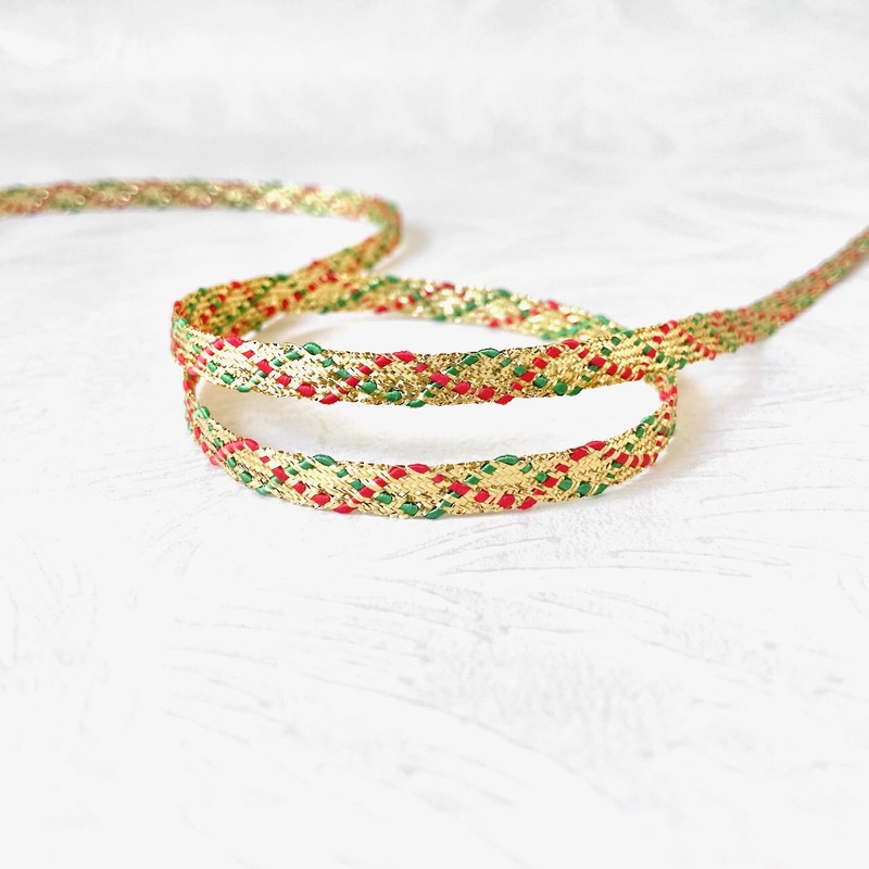 Metallic Flat Braid-Red & Green on Gold