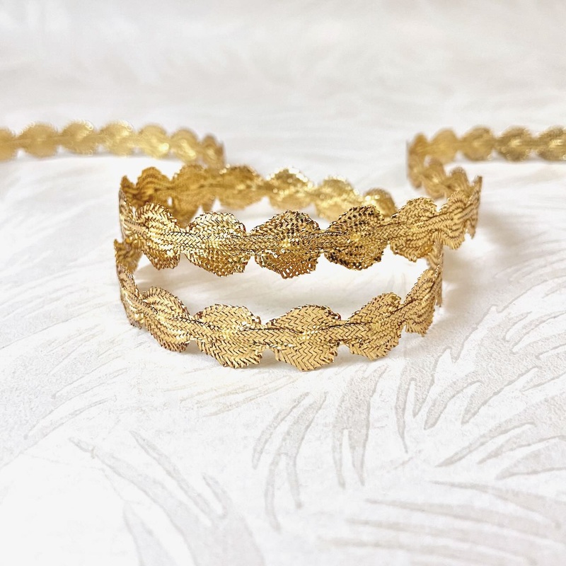 Metallic Flat Scalloped Braid 1/2