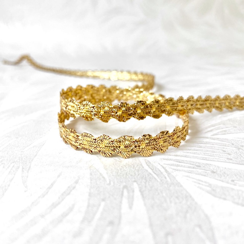 Metallic Flat Scalloped Braid 1/4