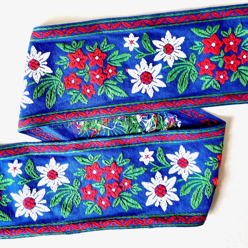 Wide Floral Jacquard-Red & White on Blue