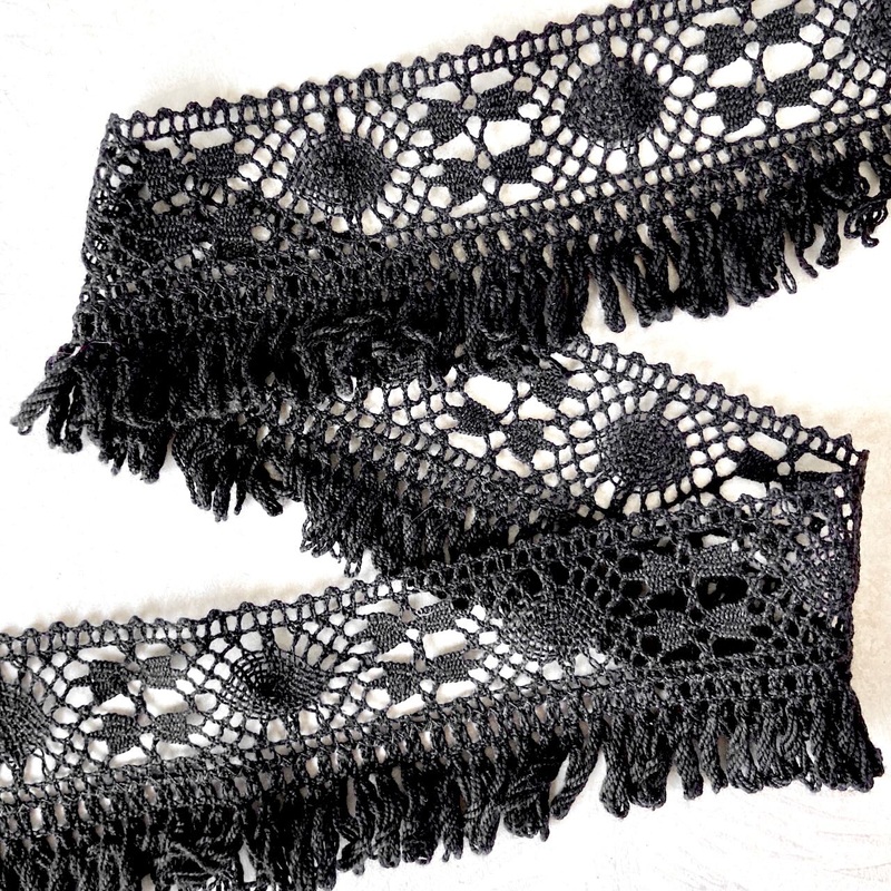 Black Vintage Fringe Lace-Black