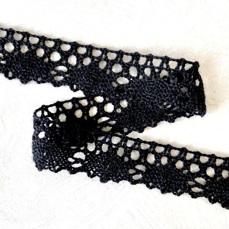 Black Vintage Wool Lace-Black