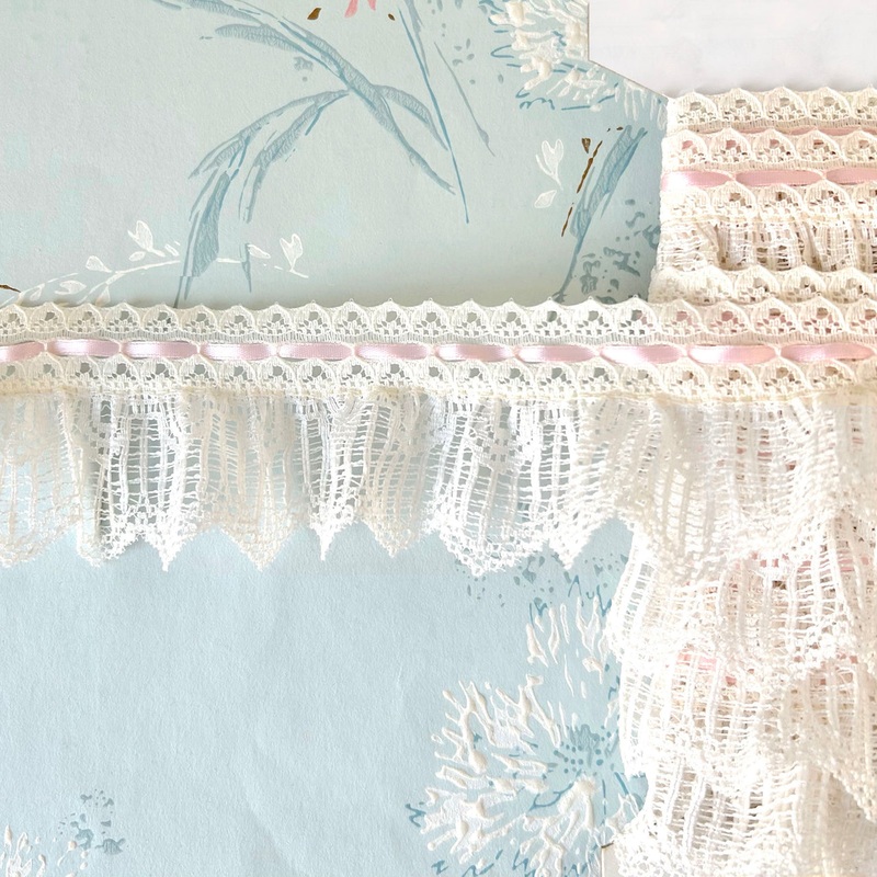 Gathered Eyelet Lace w/Ribbon Inset