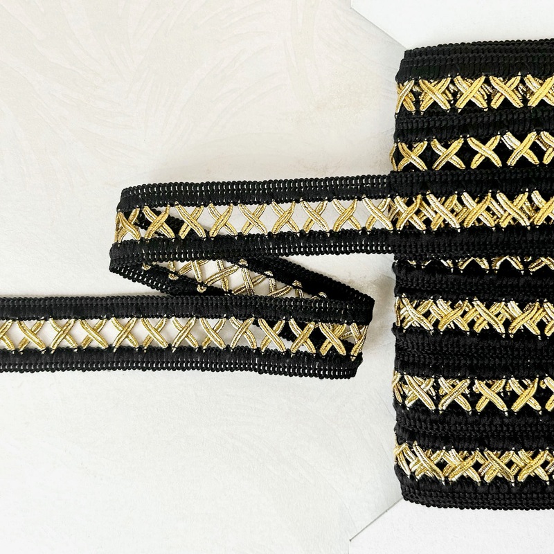 Metallic X Center Braid-Black & Gold