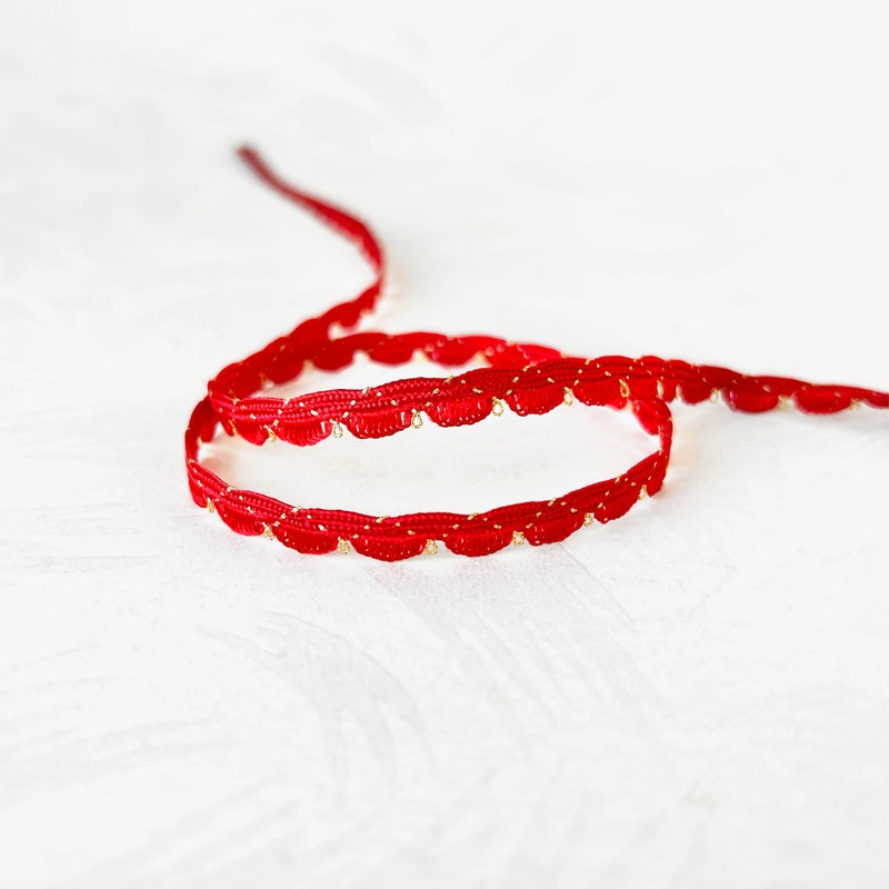 One Sided Scallop Braid-Red & Gold