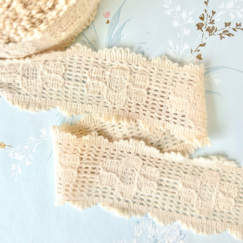 Wide Floral Cluny Lace-Natural