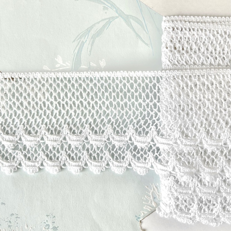 Wide Scalloped Cluny Lace-White