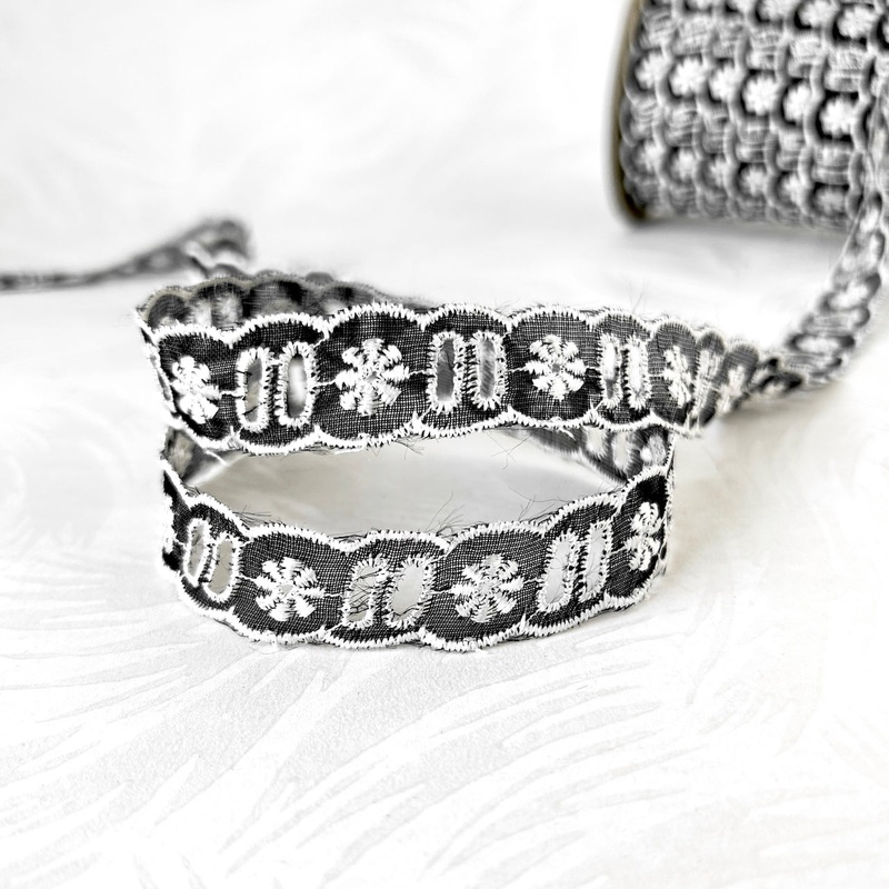 Floral Entredeux Eyelet Lace-Black & White-By the Yard & 50 Yard Roll