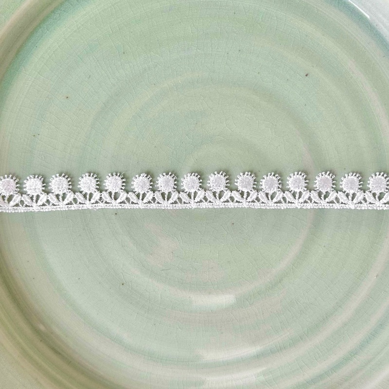 Flower Garden Venice Lace-White