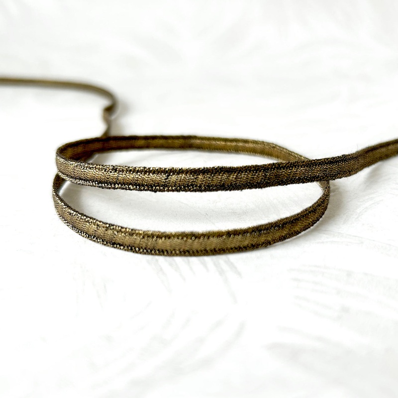 Metallic Flat Cord-Black & Gold