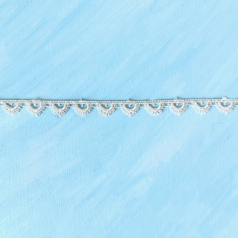 Scalloped Venice Lace-Ivory