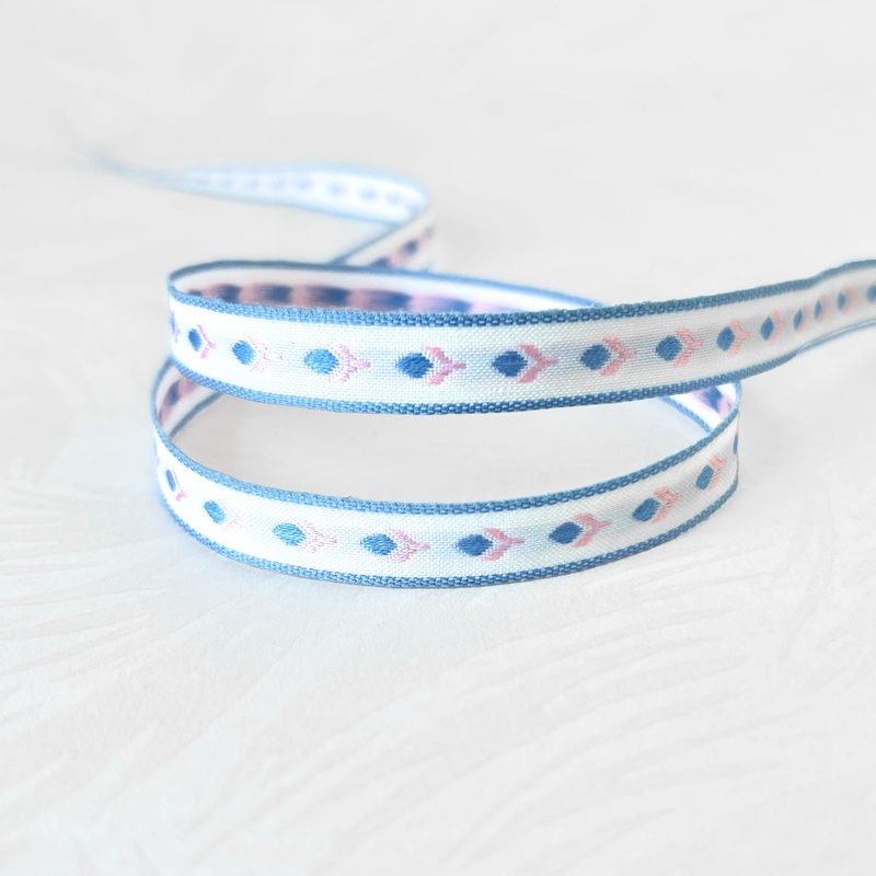 Floral Jacquard-Blue & Pink