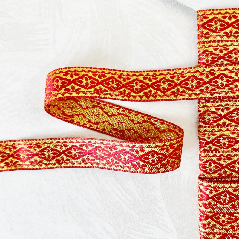 Floral Metallic Jacquard-Red & Gold