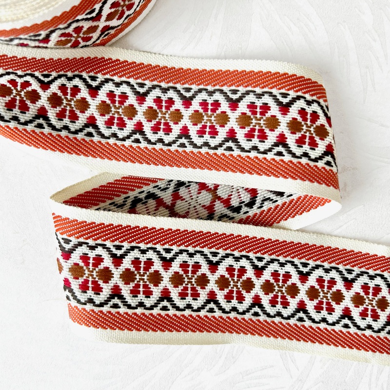 Geometric Flower Jacquard-Rust & Red on Cream