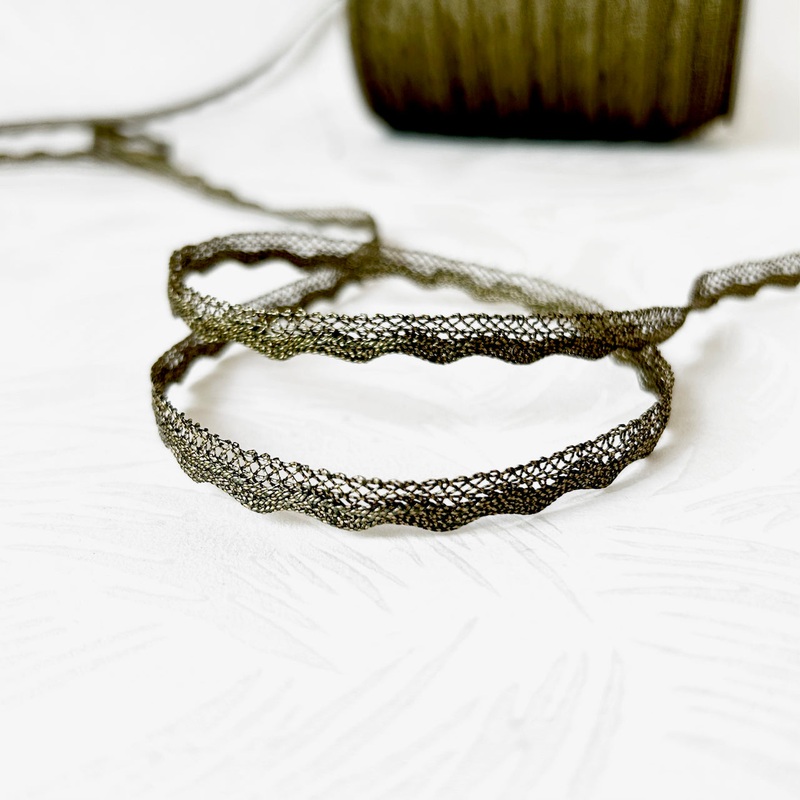 Metallic Lace Edging-Antique Gold