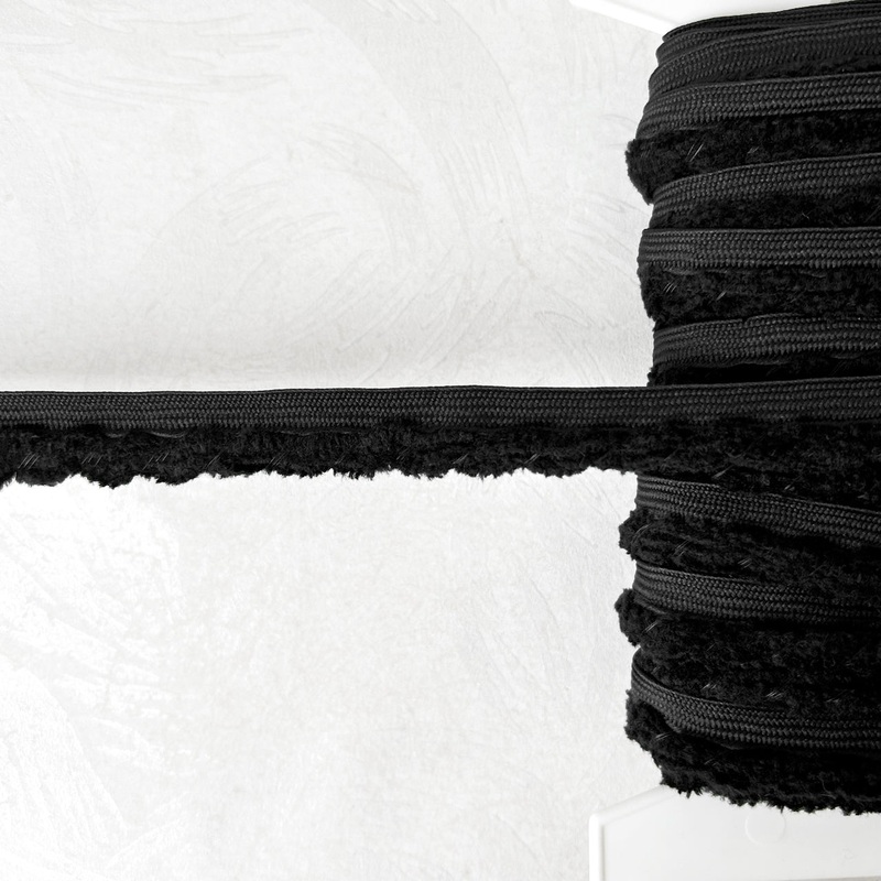 Chenille Scalloped Edging-Black