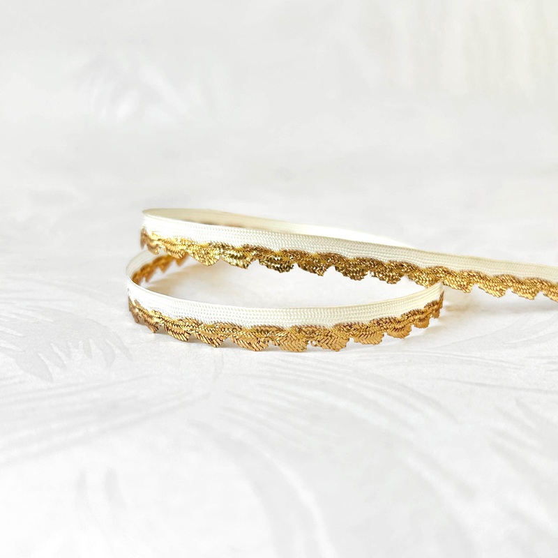 Metallic Scallop Braid Edging-Gold & White-By the Yard & 144 Yard Roll