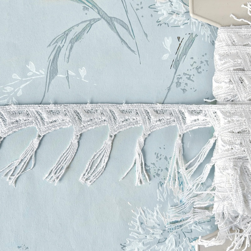 Tassel Fringe Venice Lace-White
