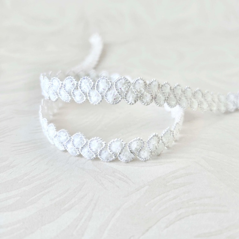 Iridescent Figure 8 Braid-Pale Lavender & Iridescent White