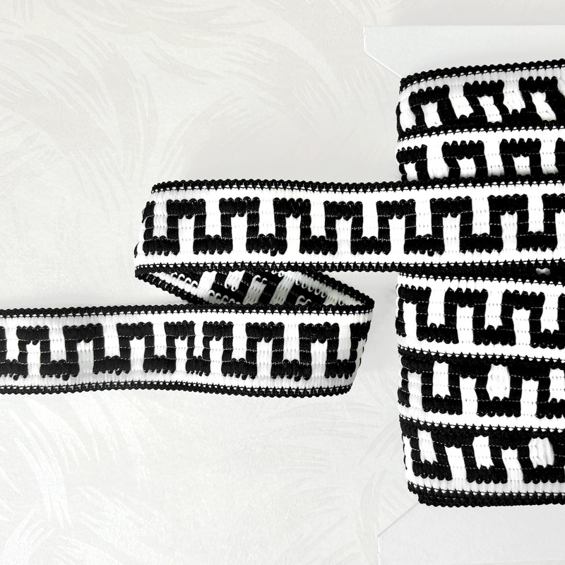Greek Key Knit Weave Braid-Black & White