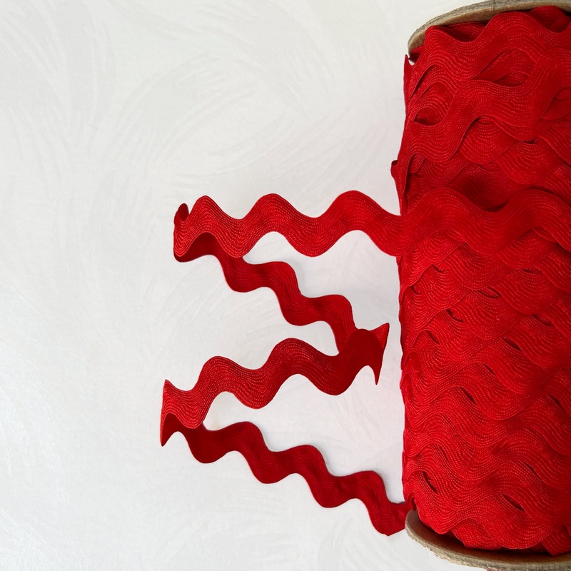 Red Vintage Rick Rack 3/4-Red