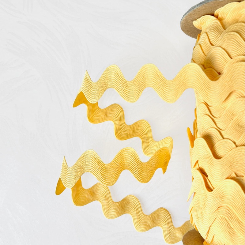 Vintage Rick Rack 1-Banana