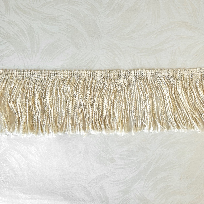 Wavy Chainette Fringe 4-Natural & Oyster-By the Yard & 18 Yard Board