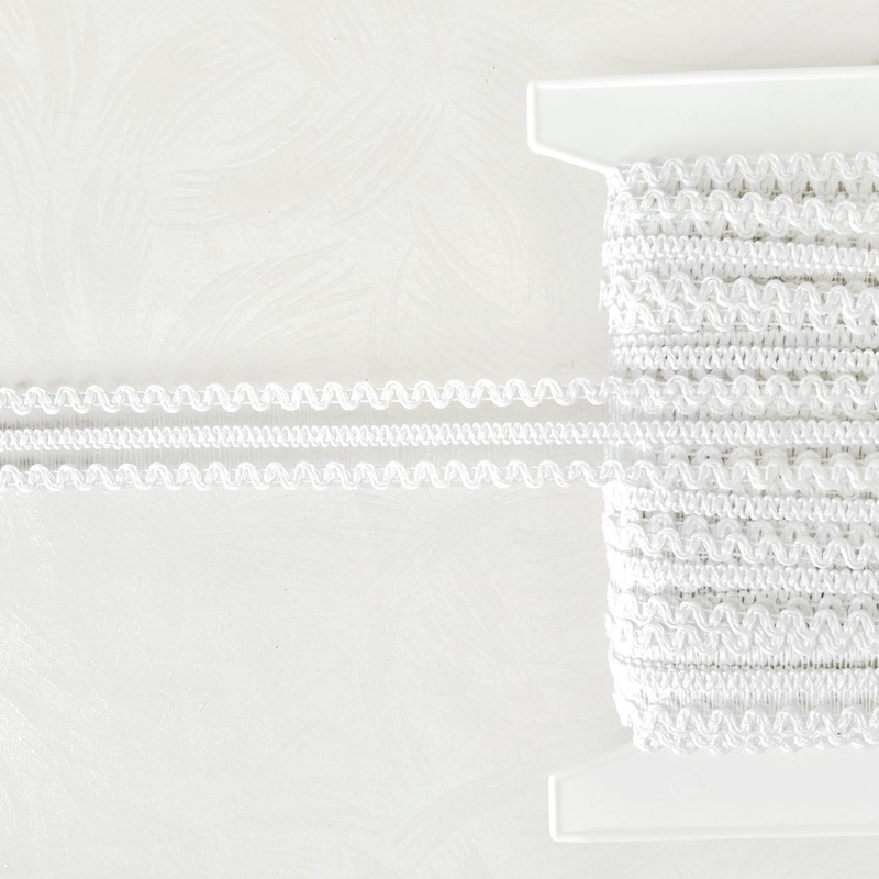 Wavy Line Stretchy Bordered Braid