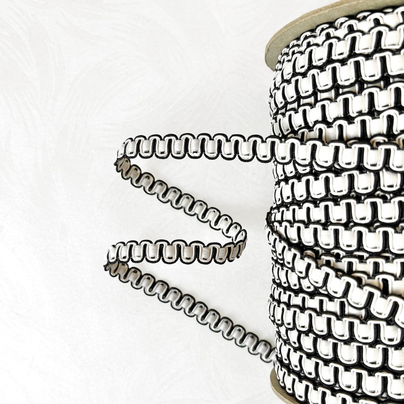 Wavy Ribbon Gimp-Black & Ecru-By the Yard & 72 Yard Roll