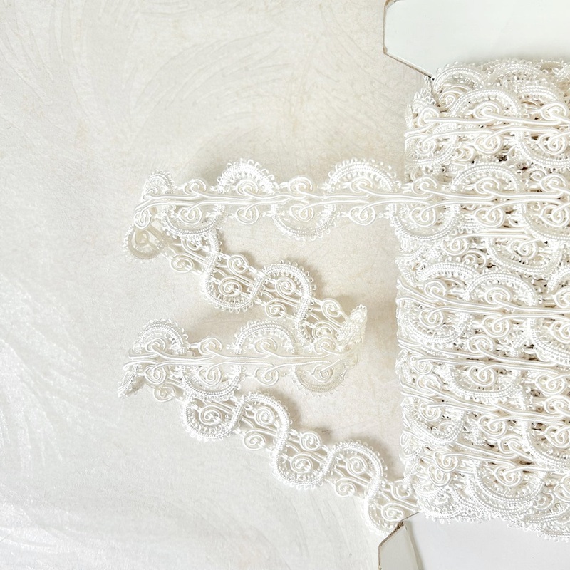 White Fancy Rayon Braid-White-By the Yard & 18 Yard Board